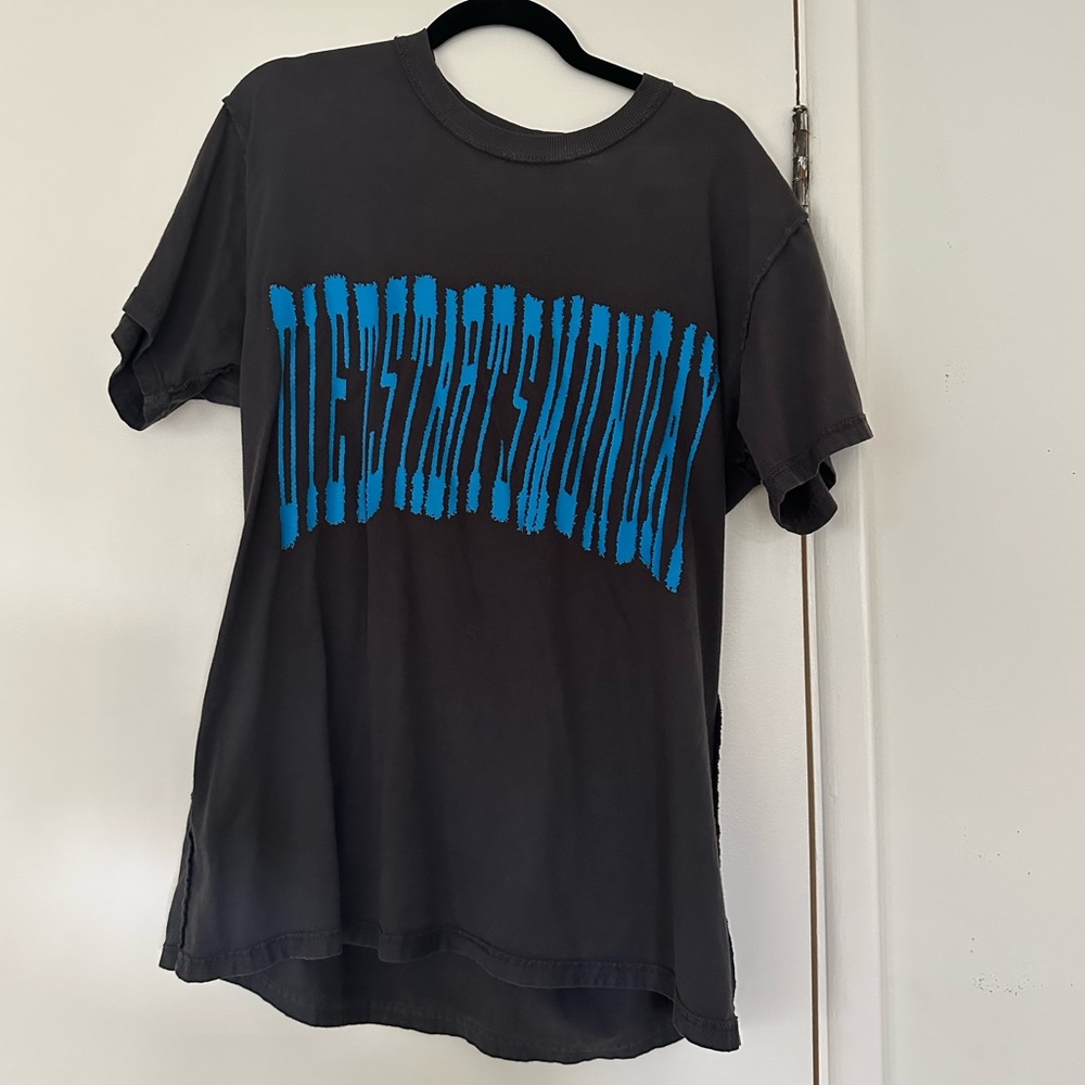 Diet Starts Monday t shirt / Size L
